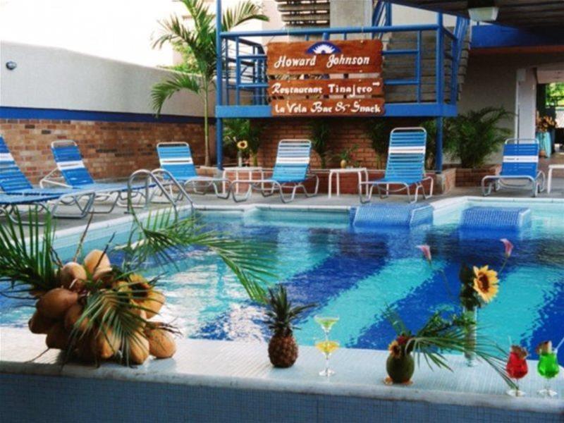 Howard Johnson Tinajeros Resort Порламар Екстериор снимка